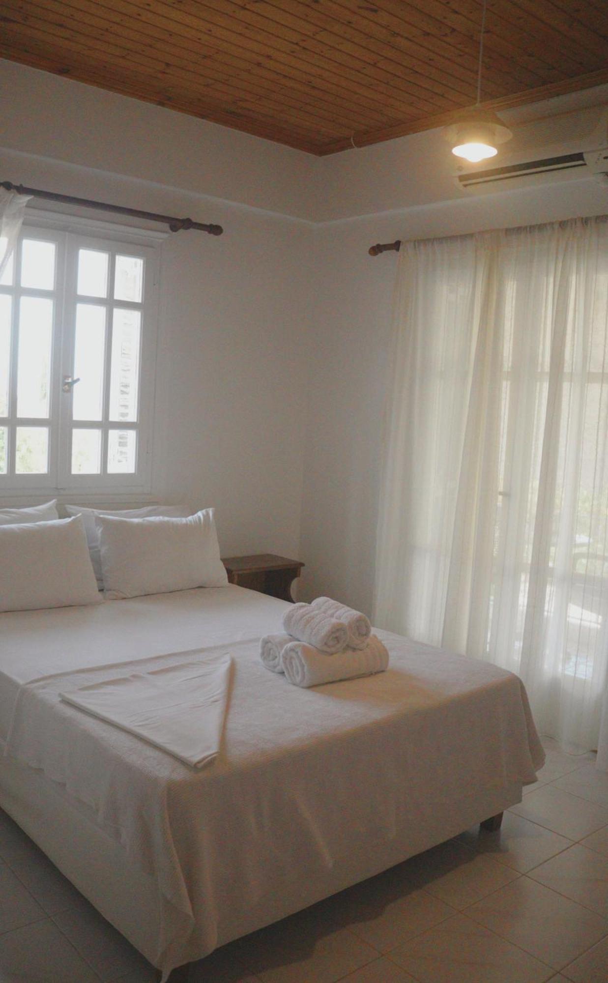 Kondilw Rooms Каламици Экстерьер фото